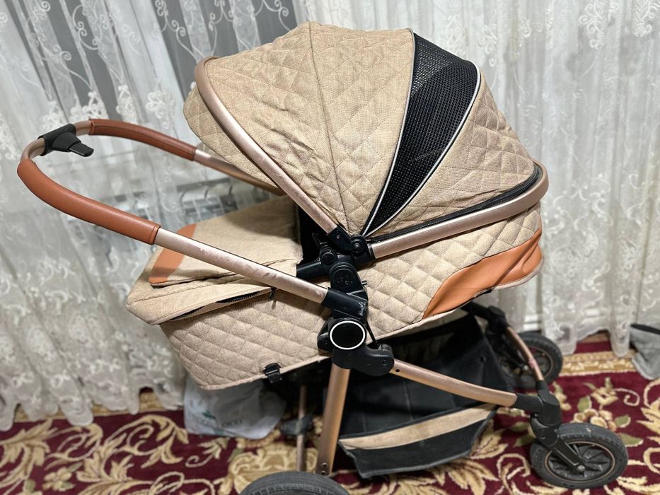 Коляска в хорошем состоянии