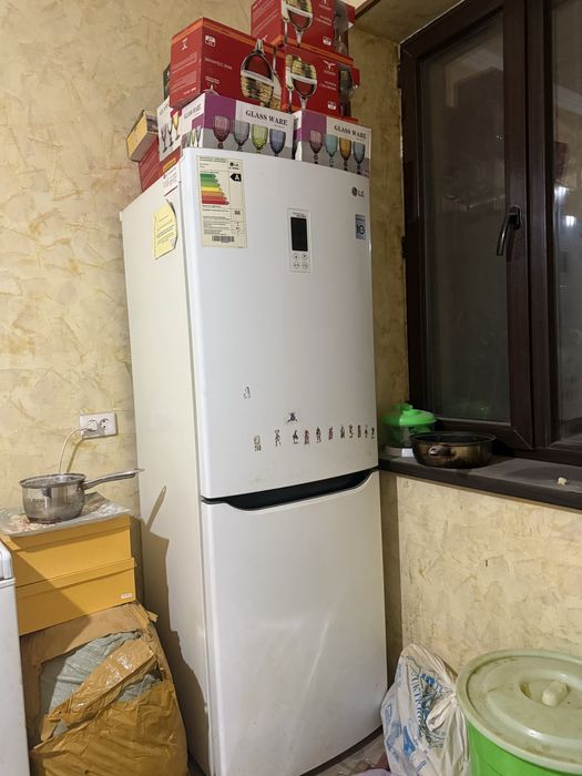 Холодильник сатылады LG