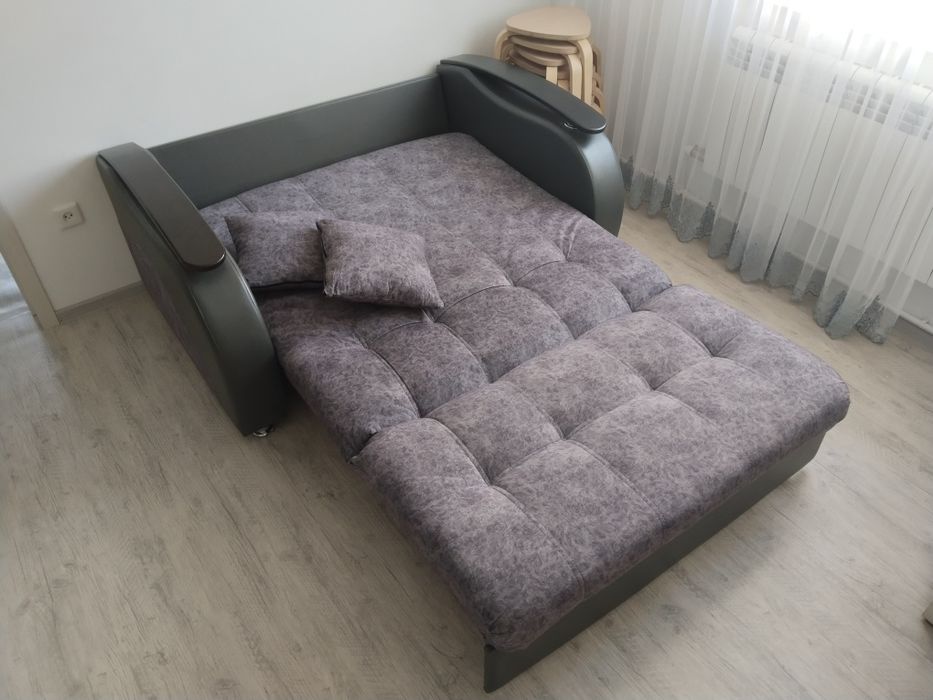 Продам диван Версаль