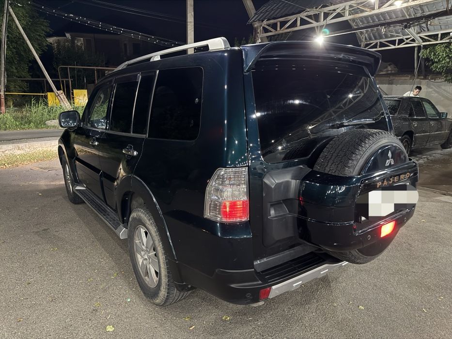 Mitsubishi pajero