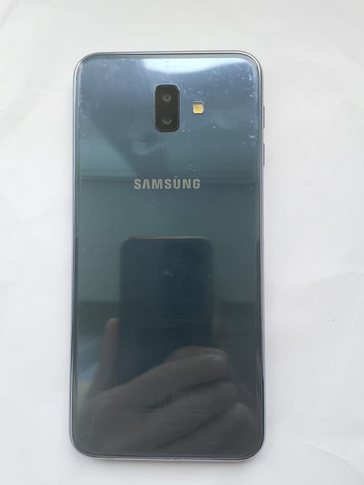 Продам Samsung galaxy J6+ 64Гб