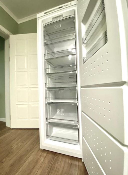 Продам морозильник в отличном состоянии