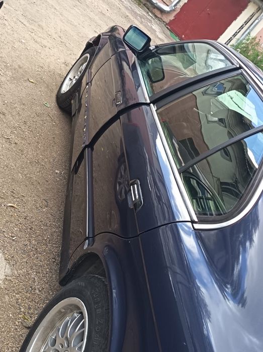 Продам BMW E34 520
