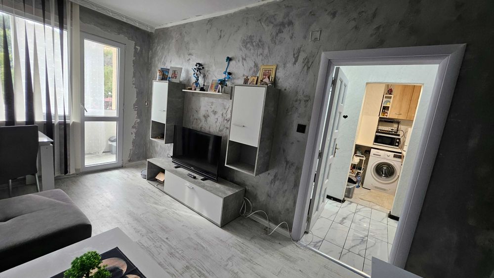 Дава се под наем Двустаен апартамент в Стара Загора, Три чучура - север - 50 кв.м за 408 € - Снимка #5