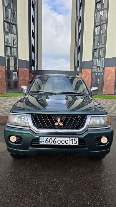 Продам Mitsubishi Pajero Sport