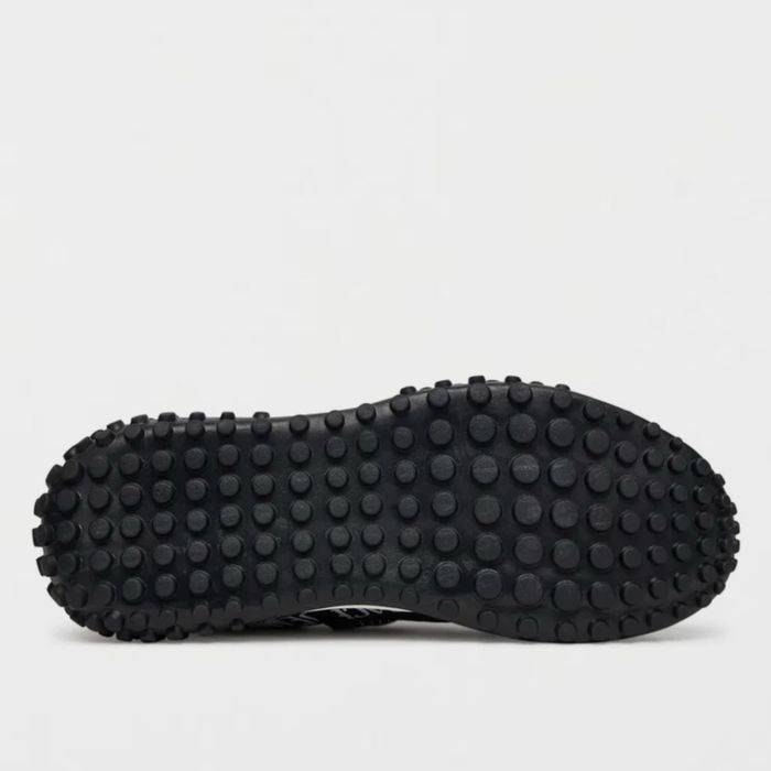 Оригинални мъжки маратонки Versace Jeans Couture 79YA3SN2 ZSD01 899