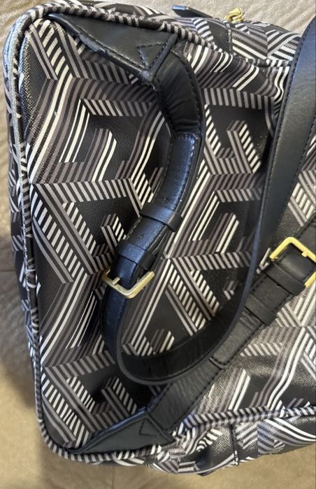 Раница дамска guess