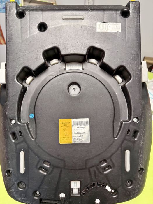 Столче за кола - Maxi Cosi - AxissFix