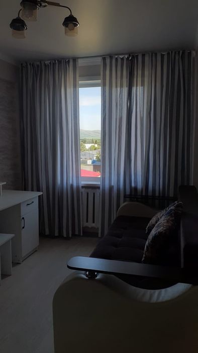 Тр5хкомнатная люкс посуточно