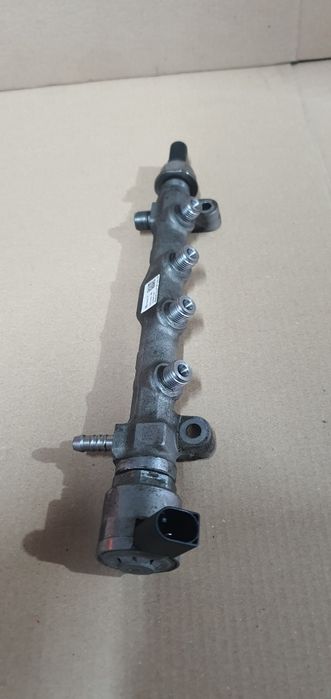 Rampa injectoare 2.0 tdi euro 6 04L089G passat b8 golf 7 audi seat