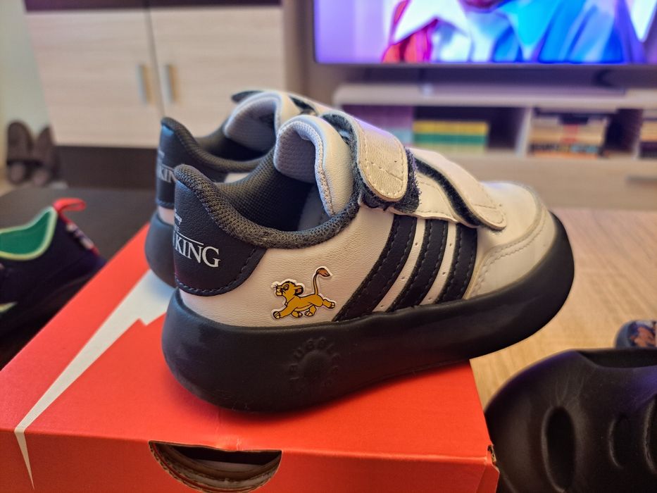 Детско обувки"Adidas"