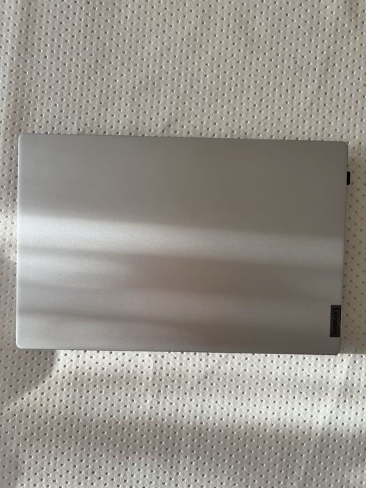 Lenovo IdeaPad 5