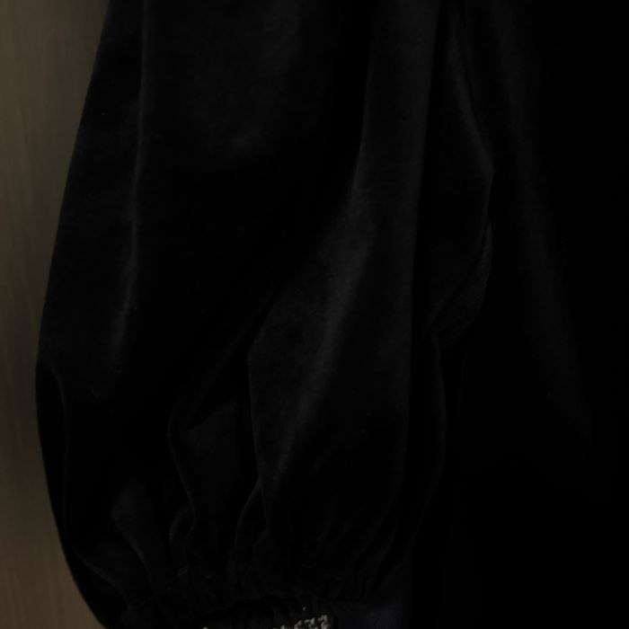 Чёрное вечернее платье