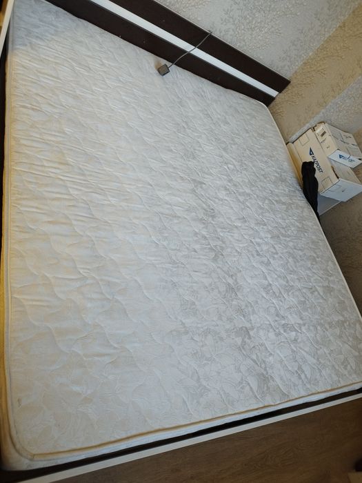 Продам кровать от спальни