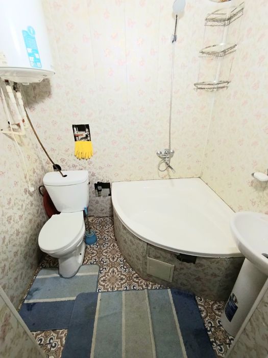 Dagbetskiyda srochna 3 xonali kv ijaraga beriladi