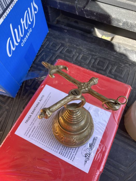 Clopot Alama-Bronz Lucrat in stil Traditional