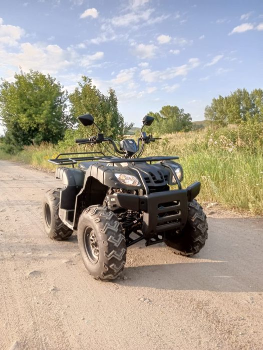 Продам квадроцикл,в идеальном состоянии.