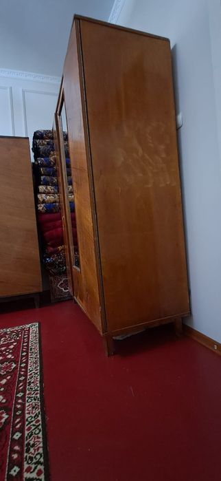 Шкаф для белья,одежды.