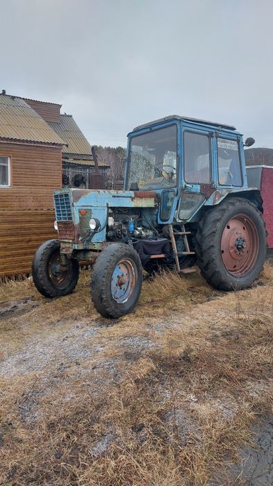 Продам два трактора