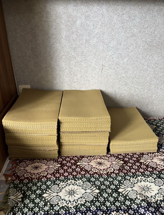 продам вощину, пачка 3кг