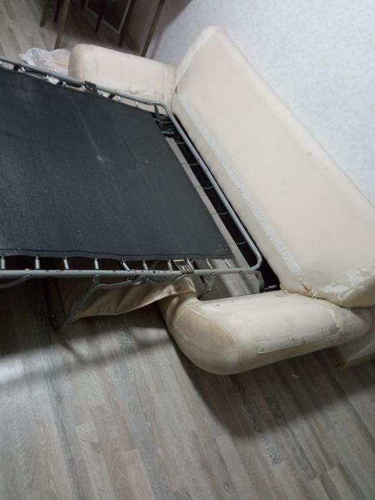 Продам Раскладной Диван