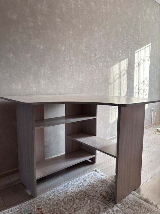 Продам стол + стул в хорошем состоянии