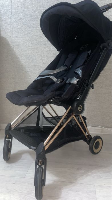 Продам Коляску  cybex