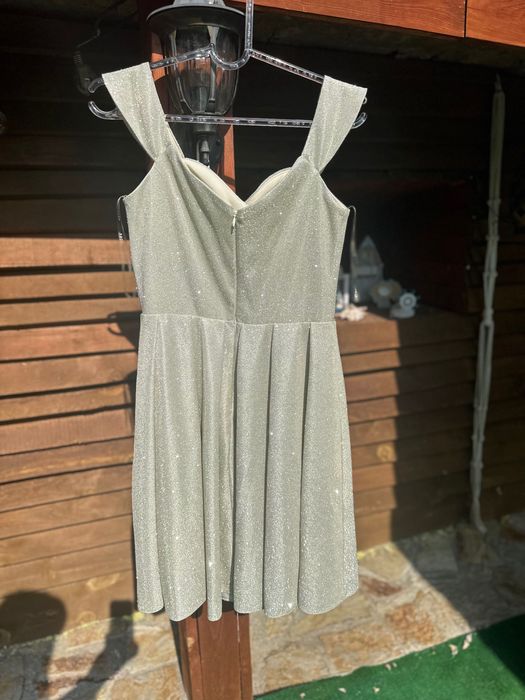 Чисто нова дамска рокля