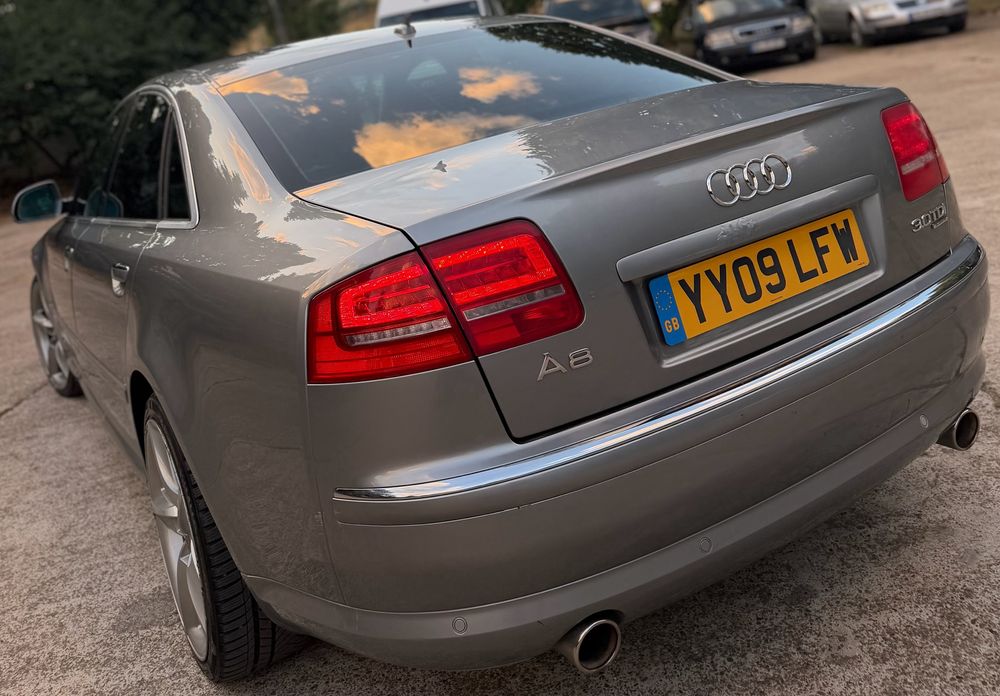 AUDI A8 - FaceLift - 2009 - 3.0 TDI - Quattro - V6 - 4x4 - Automat - Xenon - Led - 4 Zone de clima - Acte valabile - Carte Intreaga - ETC ETC ETC