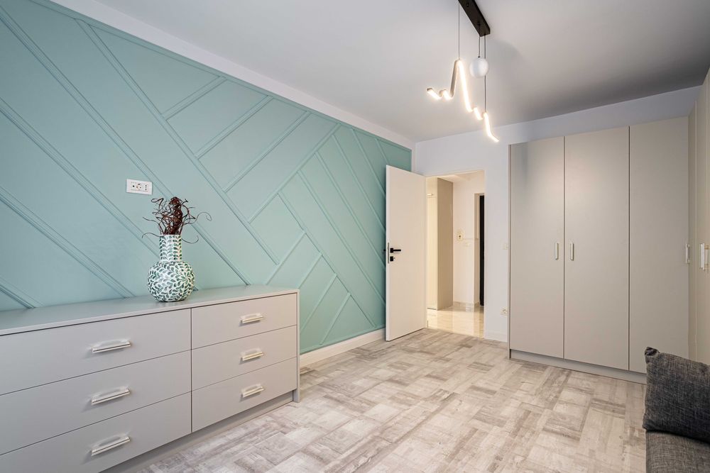 Inchiriez apartament 2 camere in regim hotelier, zona centrala