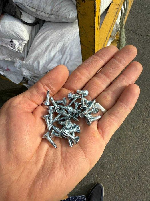 Саморез по металлу с потайной