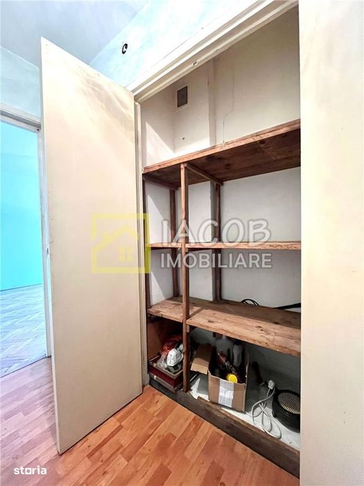 Apartament 3 camere, str. Stadionului, etaj 2