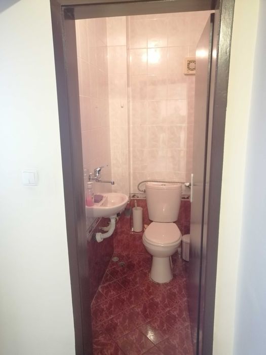 Дава се под наем Тристаен апартамент в Варна, Бриз - 93 кв.м за 459 € - Снимка #10