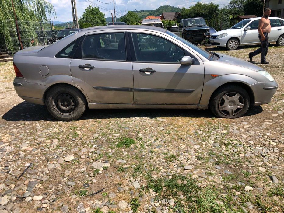 Dezmembrari Dezmembrari Piese piesa Dez Ford Focus 2004 1.8d tddi 90cp