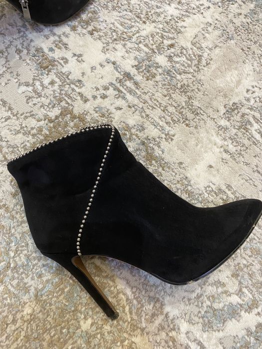 Женский ботильон замаша