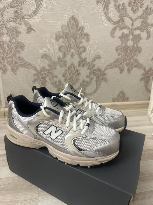 Кроссовка оригинал