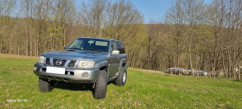 Vanzare Nissan Patrol Y61