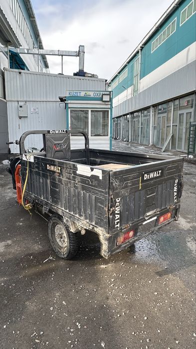 Грузовой электро—муравейник