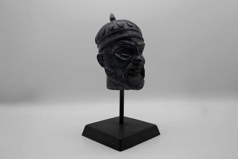 Портретна глава „Хан Крум“ – Крум Страшни | Ръчно изработена скулптура