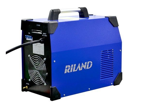 Сварочный аппарат “RILAND” ARC 400 IT. 380v