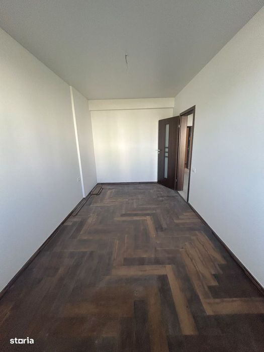 Apartament 2 camere cu 28 mp curte, metrou Dimitrie Leonida - Berceni
