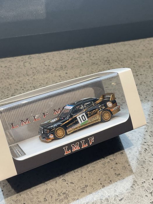 Mercedes benz 1/64 true scale