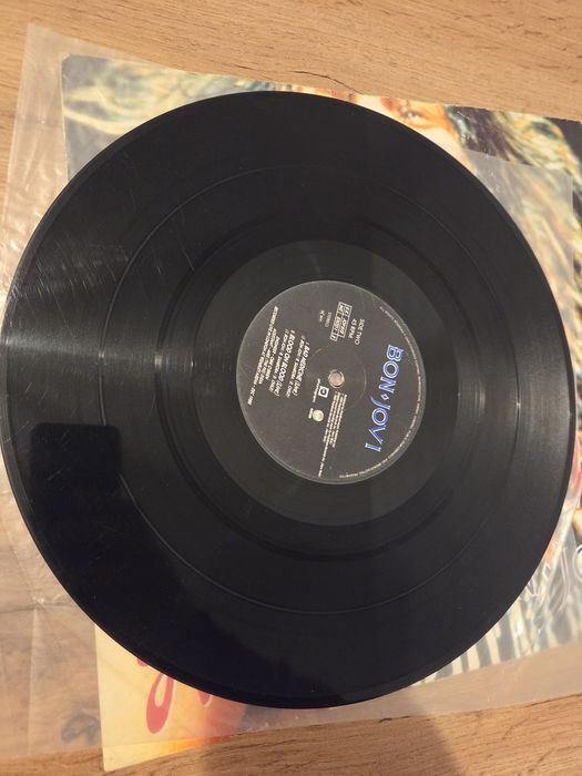 Bon Jovi Lay Your Hands On Me LP vinyl