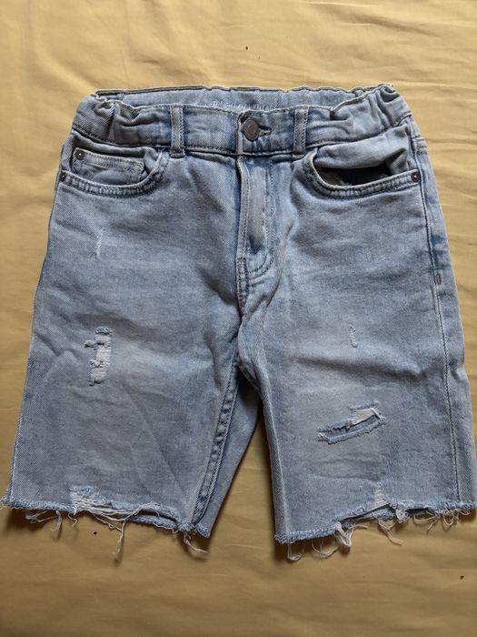 Страхотни детски дънки на ZARA