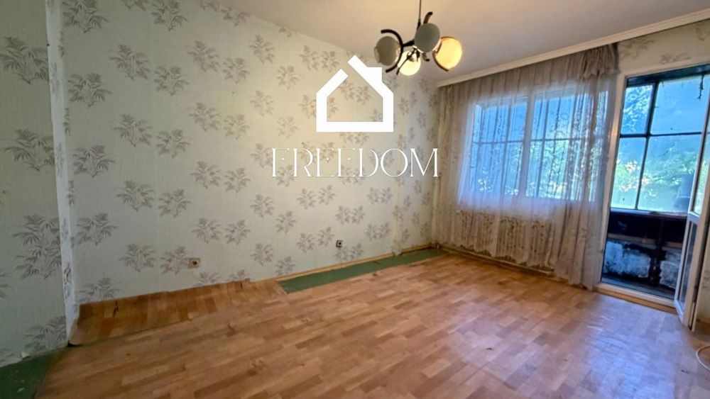 Продава 3-СТАЕН за ремонт - град Варна, Младост