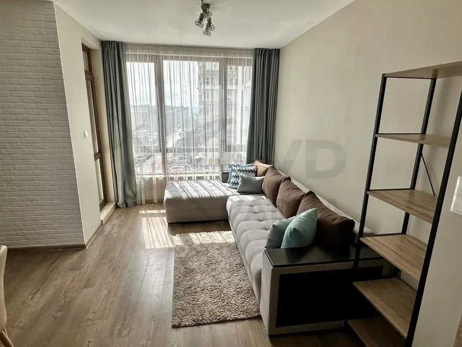 Двустаен апартамент с паркомясто във Възраждане 2! 21908592