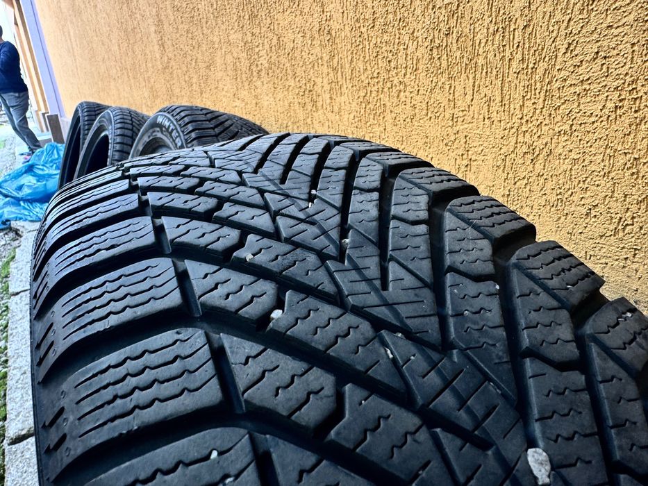 Set anvelope iarna 4 bucati 205/55 R19 97H Pirelli WINTER CINTURATO 2