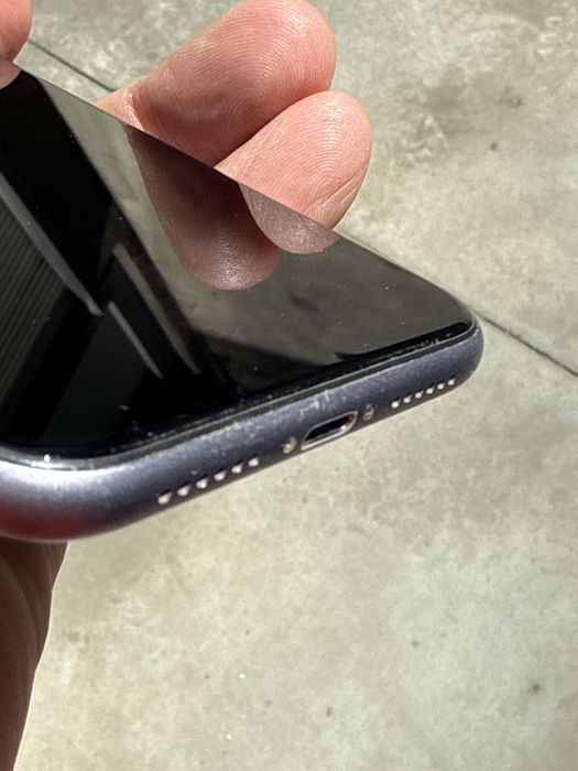iPhone 11 256Gb mov