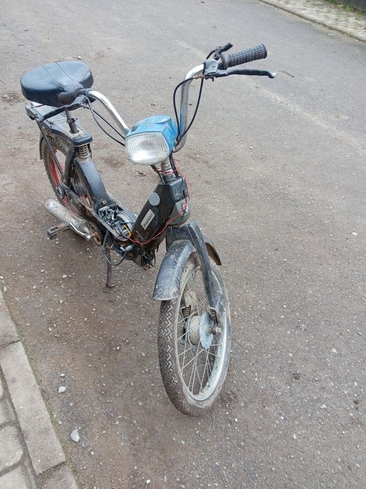 Dau 4 scutere spre vanzare