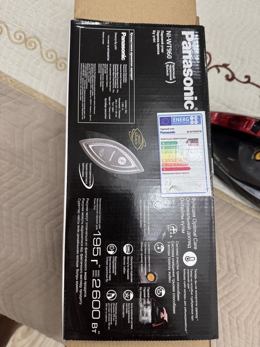 Продаетс утюг Panasonic почти новый